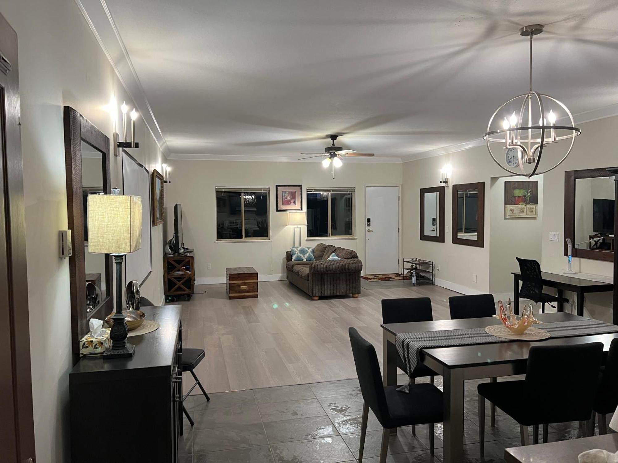 V.I.P. Club Apartment เซอร์รีย์ ภายนอก รูปภาพ
