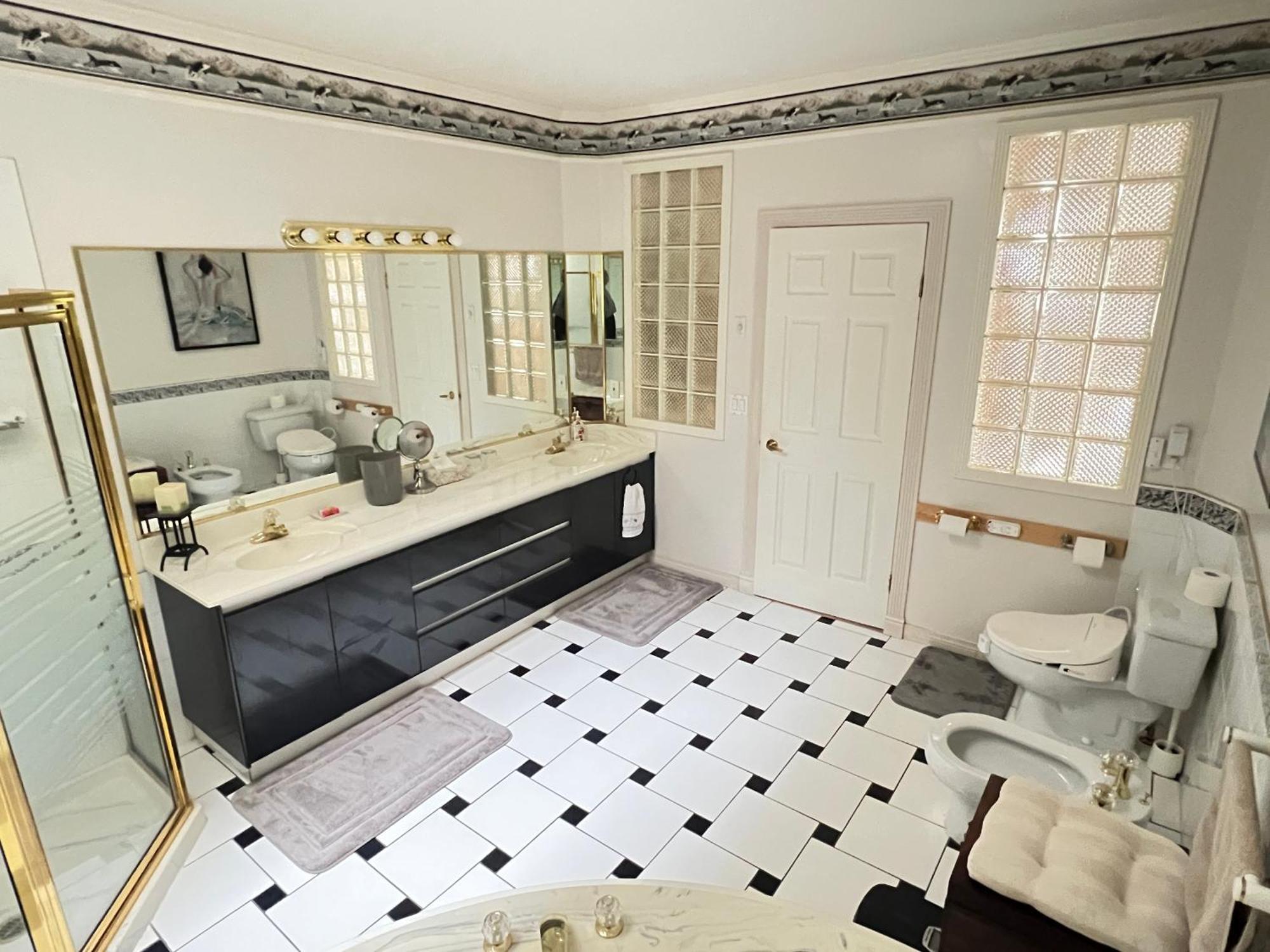 V.I.P. Club Apartment เซอร์รีย์ ภายนอก รูปภาพ